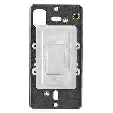 2670P Double Pole 30A Isolator on yoke White