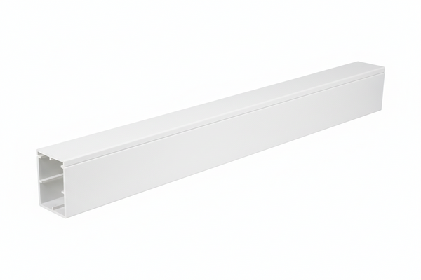 YT440 3M 40x25 PVC Trunking